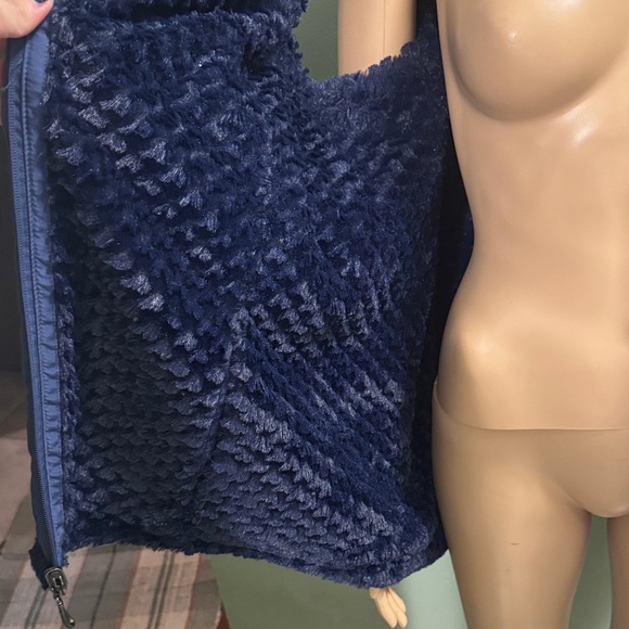 Women’s Navy Quilted Sleeveless Vest size 2XL - Picture 2 of 6